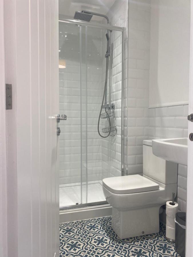Stylish Pontcanna Flat Near City Centre Кардифф Экстерьер фото